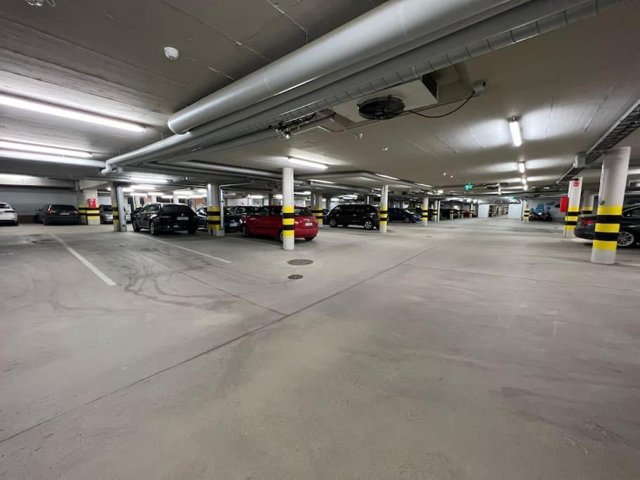 Suite - King Size Bed - Gym&Wifi - Indoor Parking Rovaniemi Esterno foto